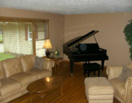 59000 Clover Road Mishawaka, IN 46544 - Photo 8 of 8