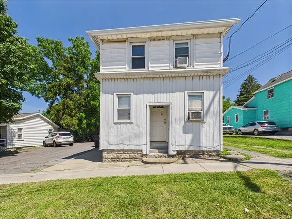 $289,900 | 15 Perrine Street, Auburn, NY 13021