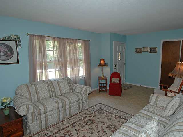 2017 Old Spring Drive Anderson, SC 29625 - Photo 2 of 15 Gallery Image 2