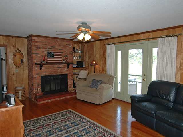 2017 Old Spring Drive Anderson, SC 29625 - Photo 4 of 15 Gallery Image 4