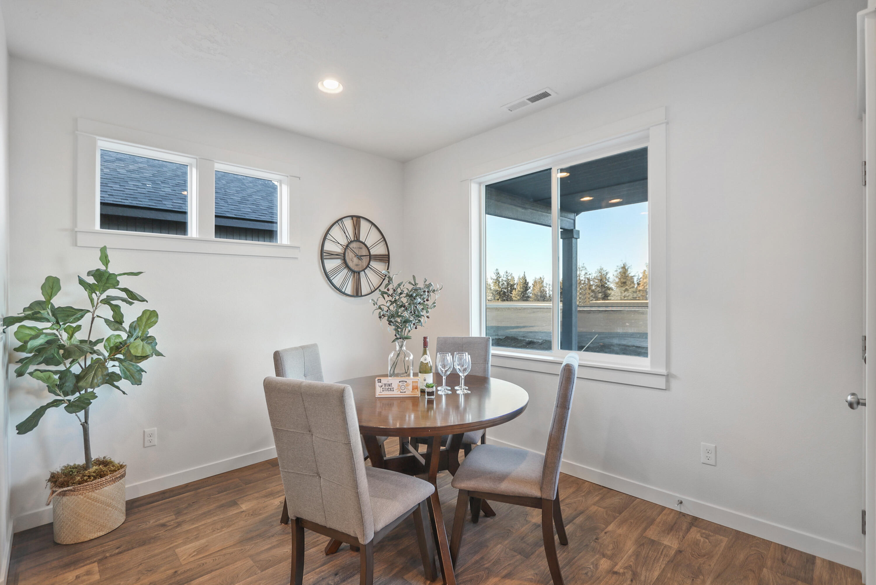 62829 Northeast Cranbrook Place, Unit LOT #5 Bend, OR 97701 - Photo 6 of 13 Middleton - Dining Room