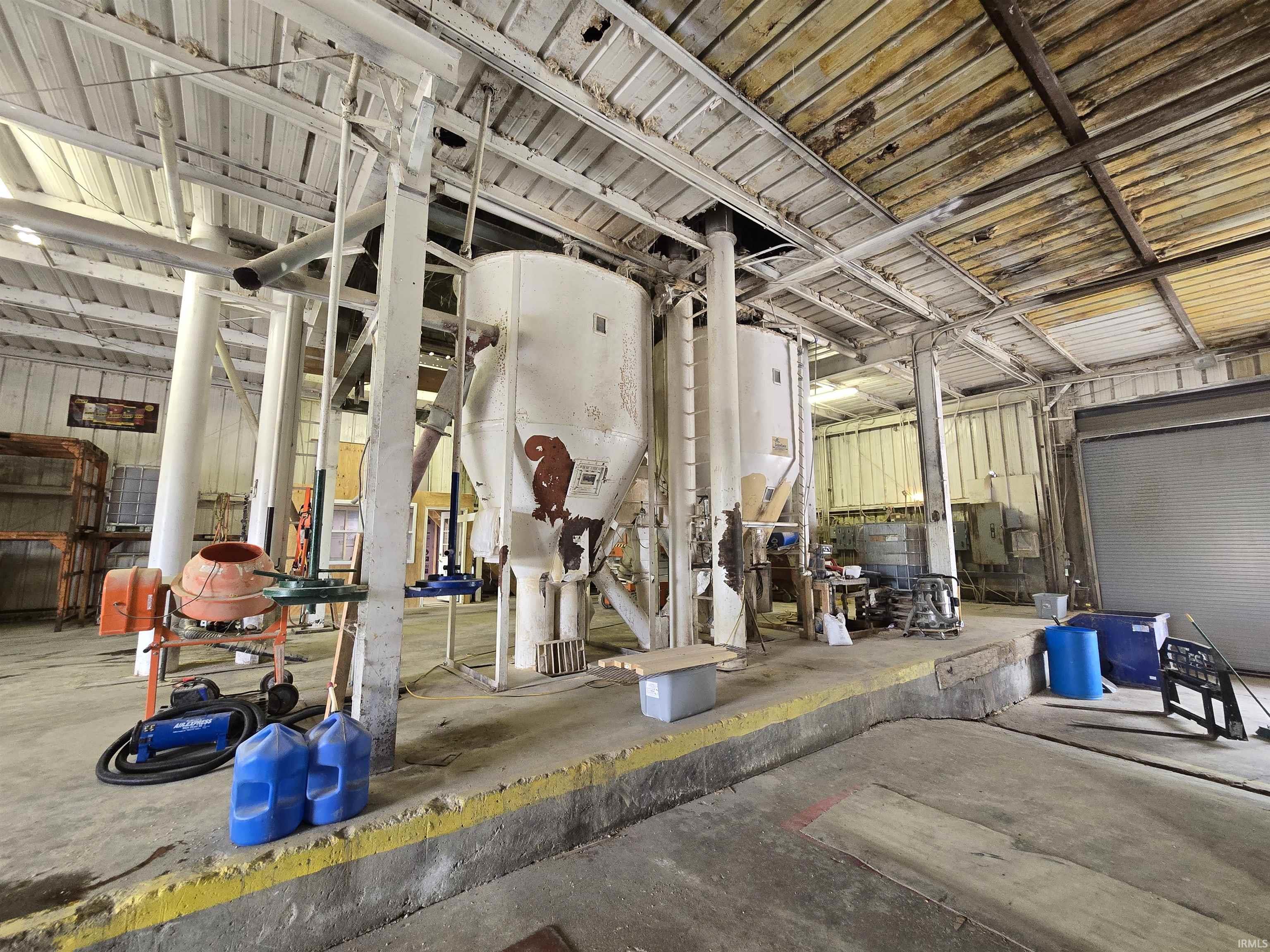 10199 South Wayne Road Warren, IN 46792 - Photo 13 of 29