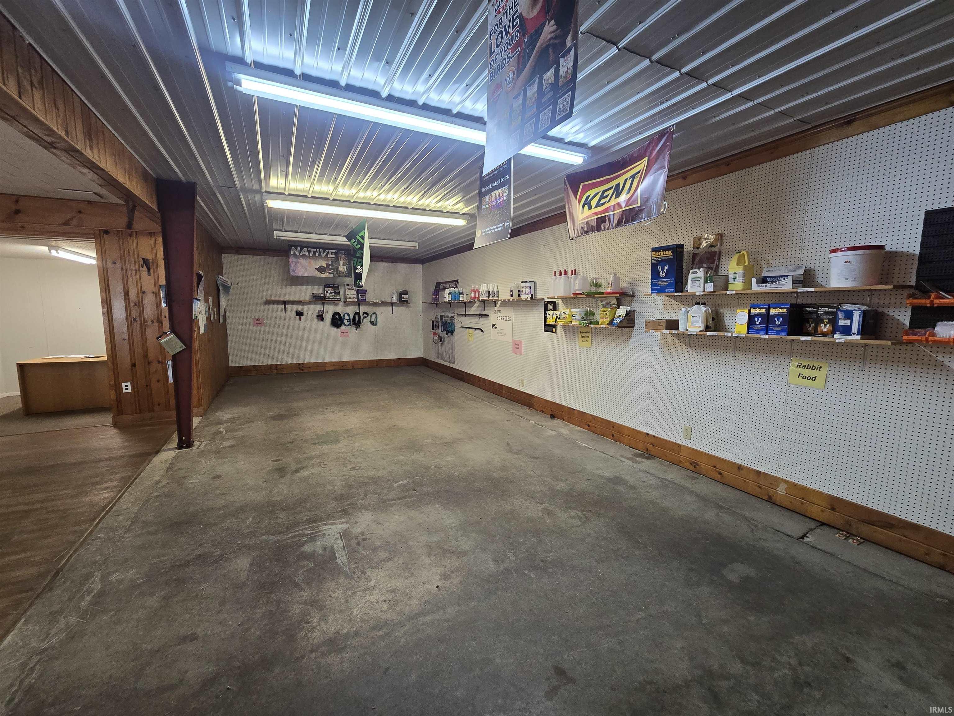 10199 South Wayne Road Warren, IN 46792 - Photo 25 of 29