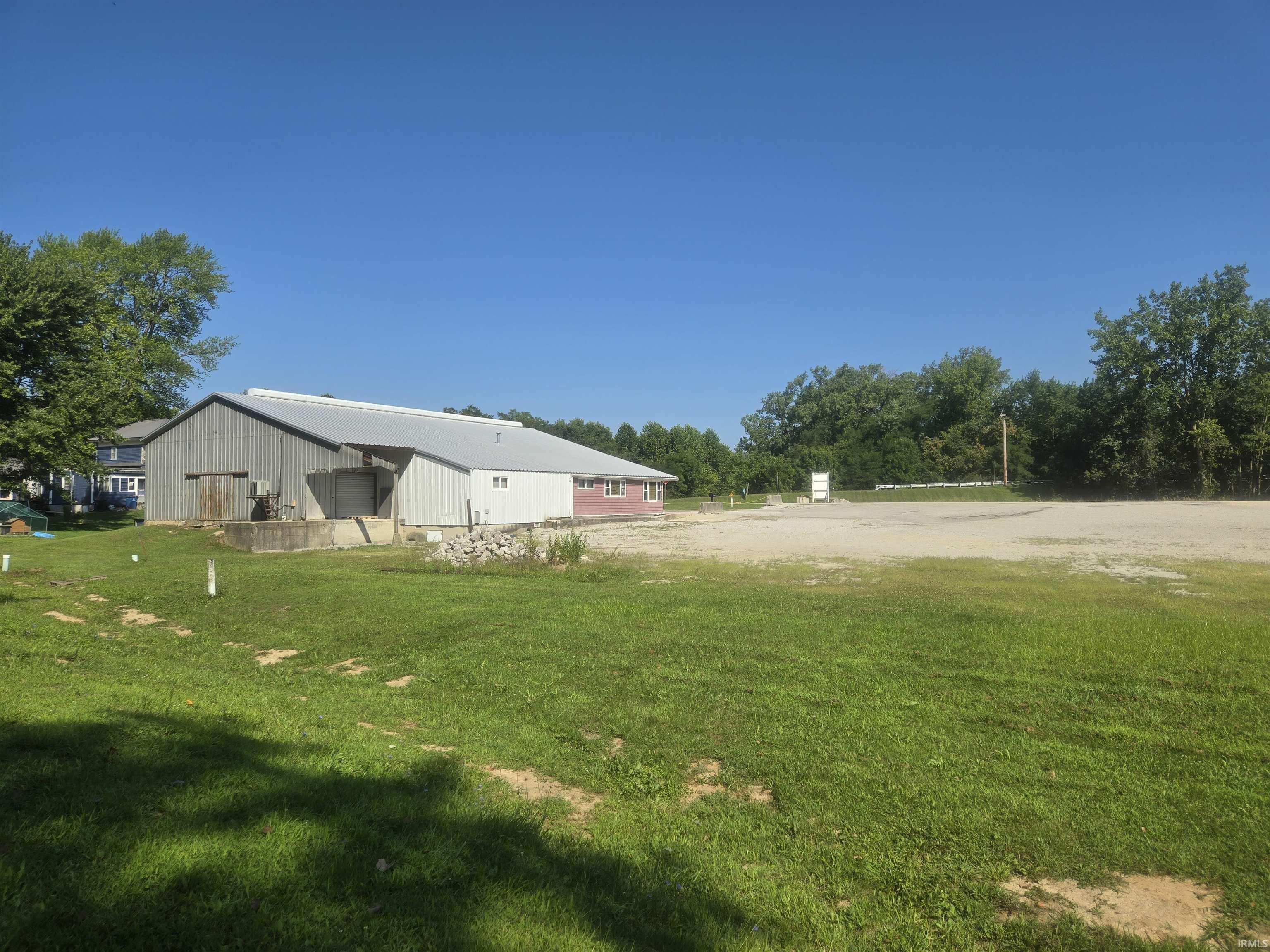10199 South Wayne Road Warren, IN 46792 - Photo 8 of 29