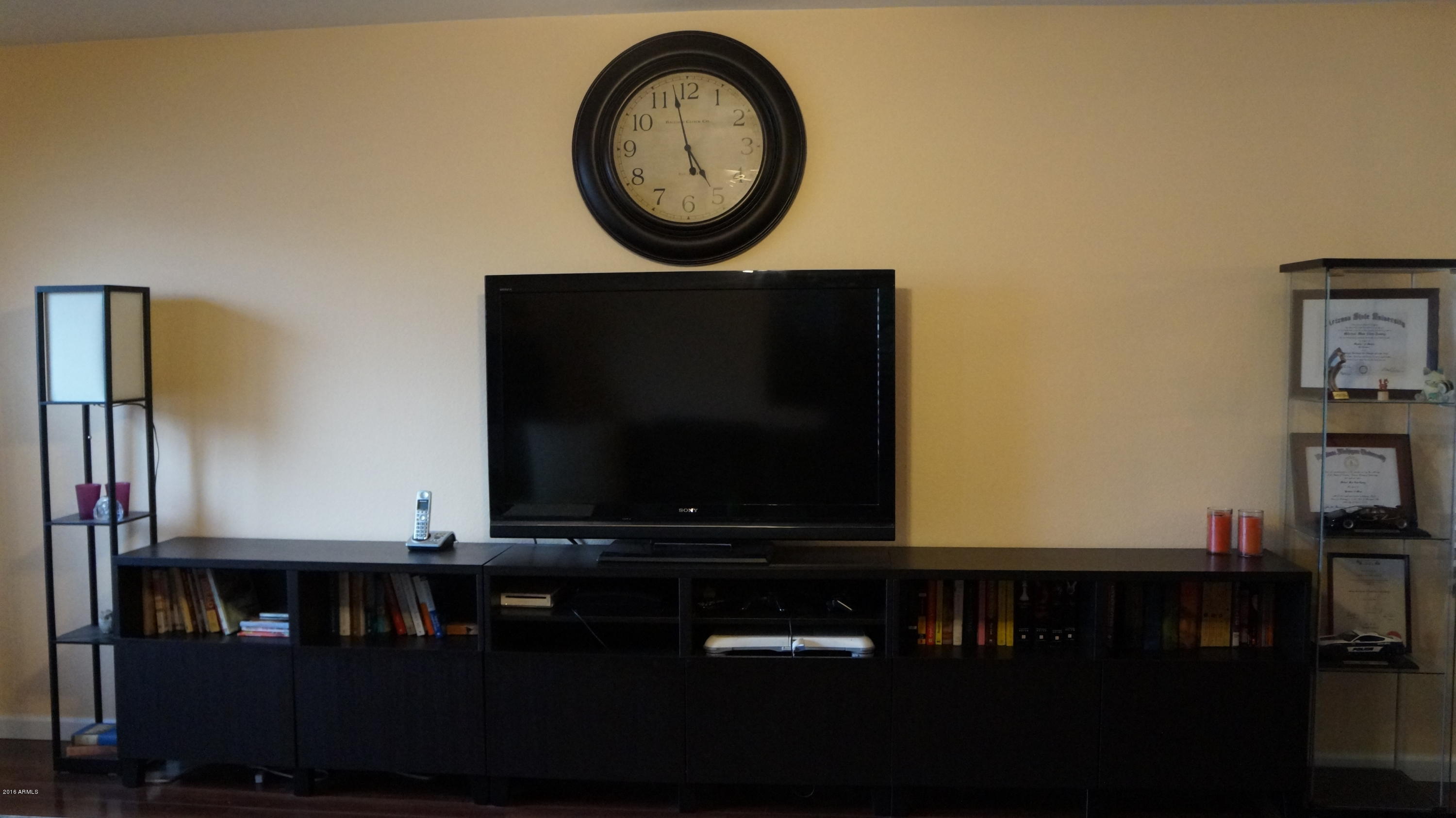 11801 West Bloomfield Road El Mirage, AZ 85335 - Photo 4 of 23 DSC09869