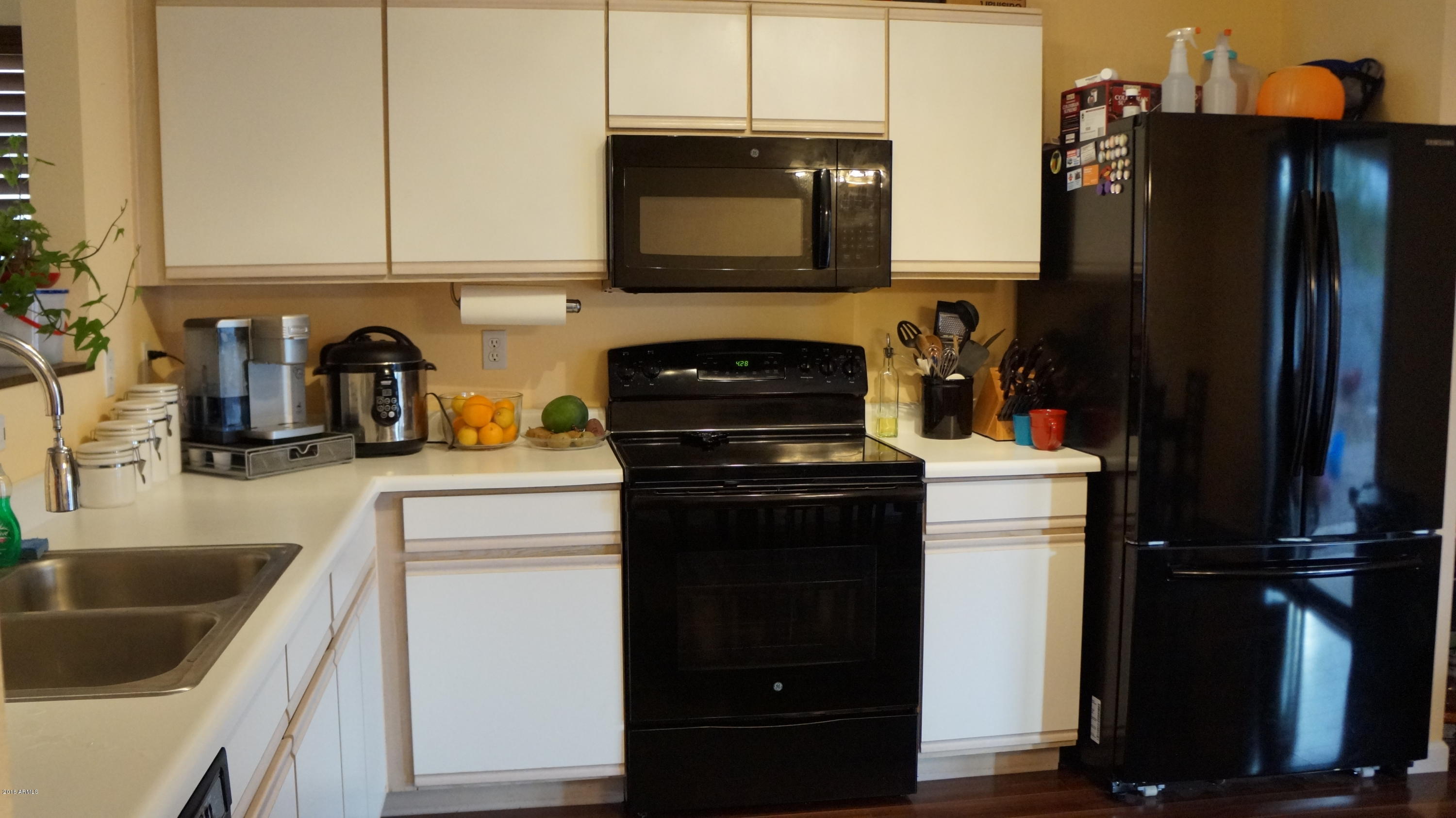 11801 West Bloomfield Road El Mirage, AZ 85335 - Photo 5 of 23 DSC09865