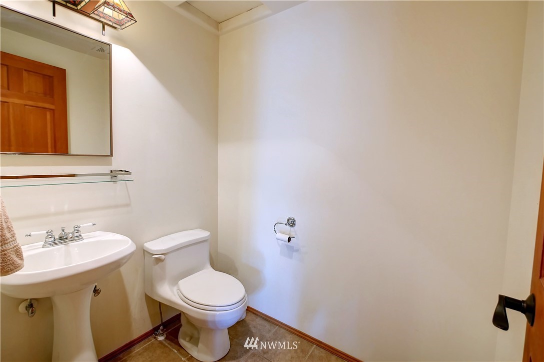 48 Cape Labelle Road Tonasket, WA 98855 - Photo 20 of 39
