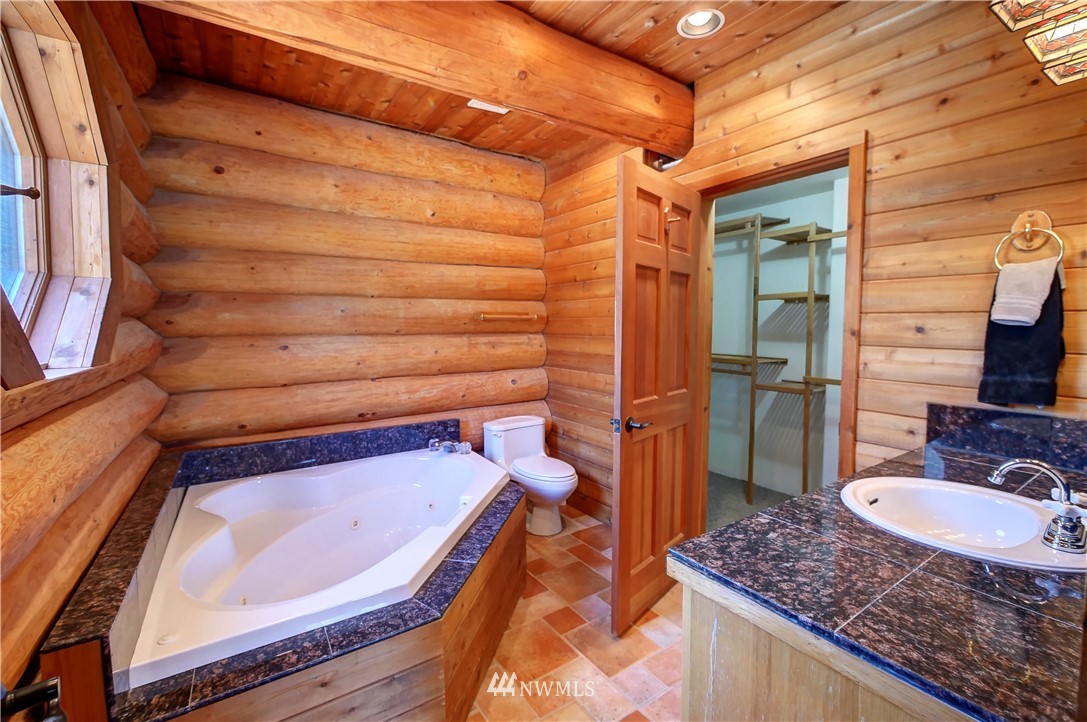 48 Cape Labelle Road Tonasket, WA 98855 - Photo 23 of 39