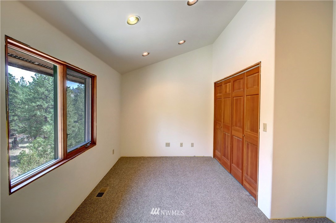 48 Cape Labelle Road Tonasket, WA 98855 - Photo 29 of 39
