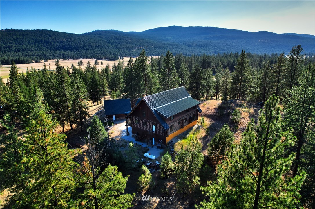 48 Cape Labelle Road Tonasket, WA 98855 - Photo 6 of 39