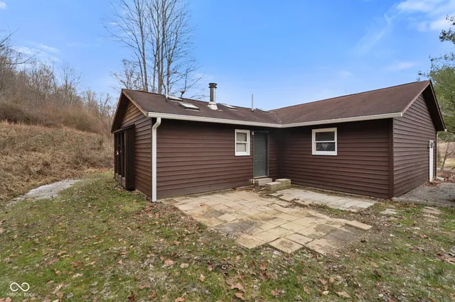 $359,900 | 6979 Rinnie Seitz Road, Nashville, IN 47448
