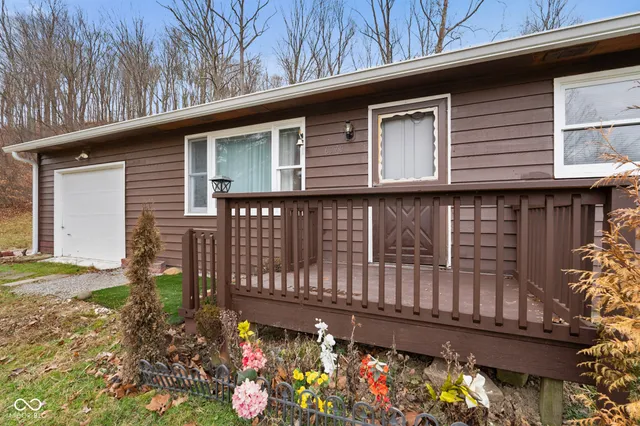 $359,900 | 6979 Rinnie Seitz Road, Nashville, IN 47448