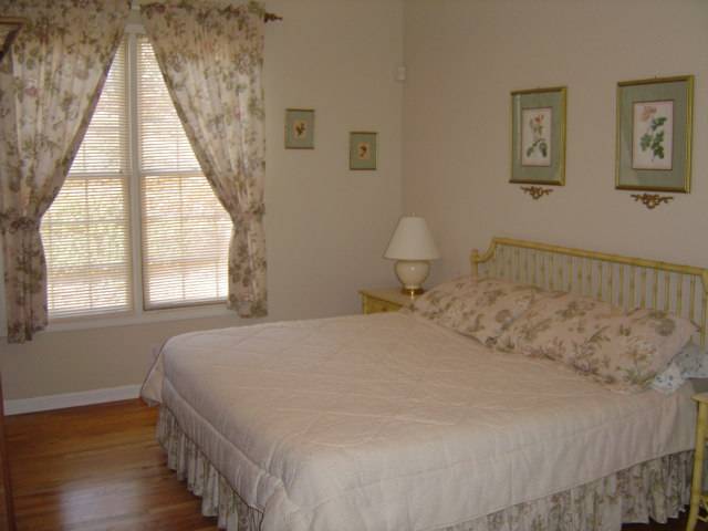 135 Emerald Road Seneca, SC 29678 - Photo 18 of 24 Gallery Image 18