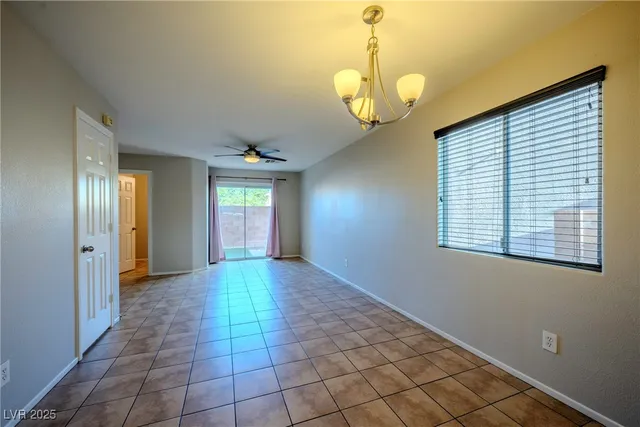 $1,698 | 5283 Broadlake Lane, Las Vegas, NV 89122