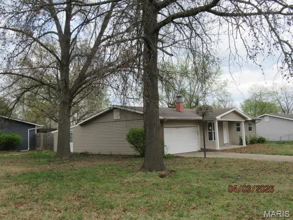 $142,500 | 3535 Ridgewood Drive, St. Charles, MO 63303