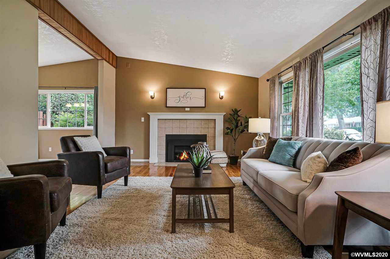 3015 Southwest Liberty Street Albany, OR 97321 - Photo 5 of 42 Gallery Image 5