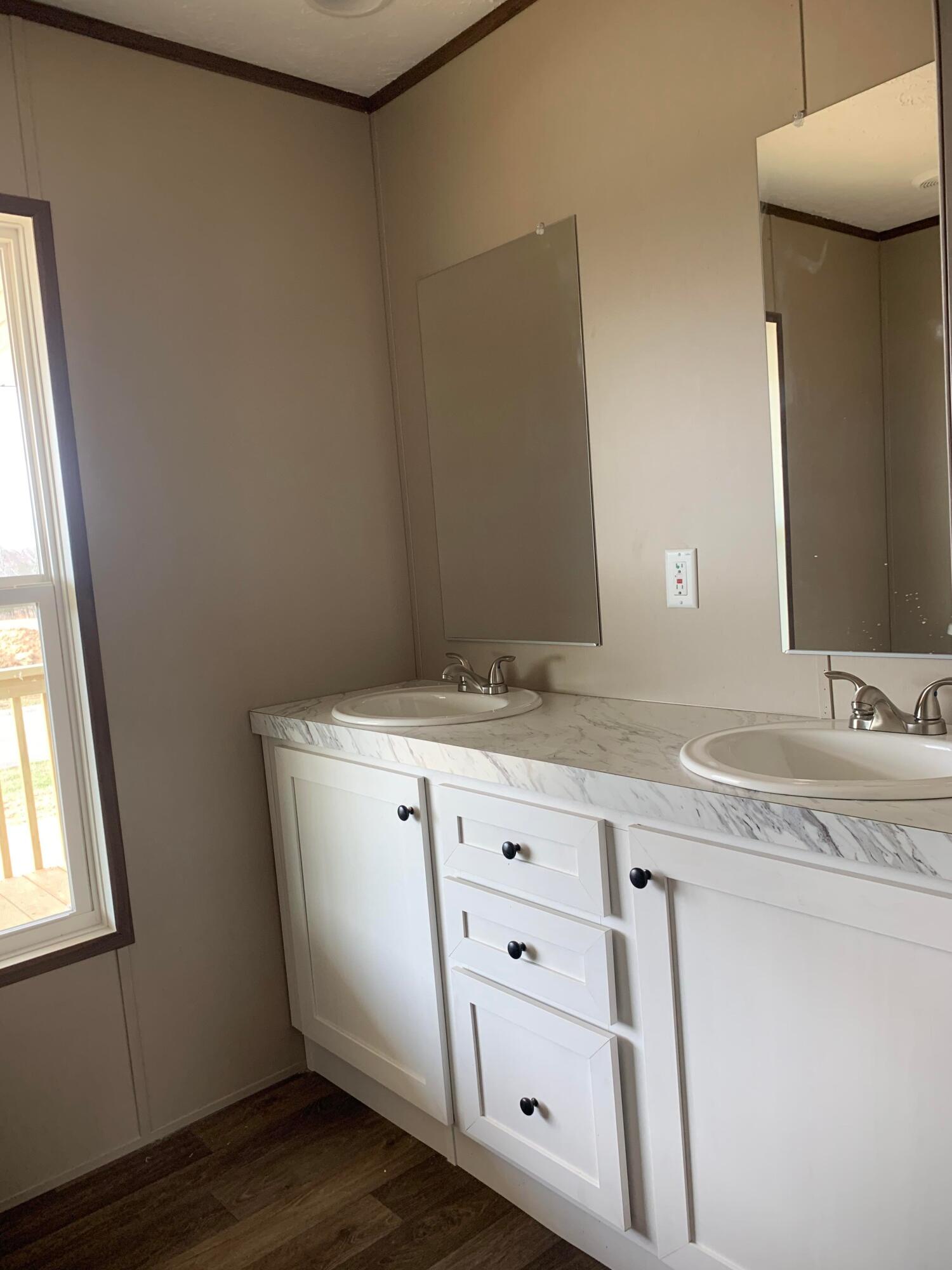 1531 River Path Morristown, TN 37813 - Photo 17 of 23 1531 RP 16