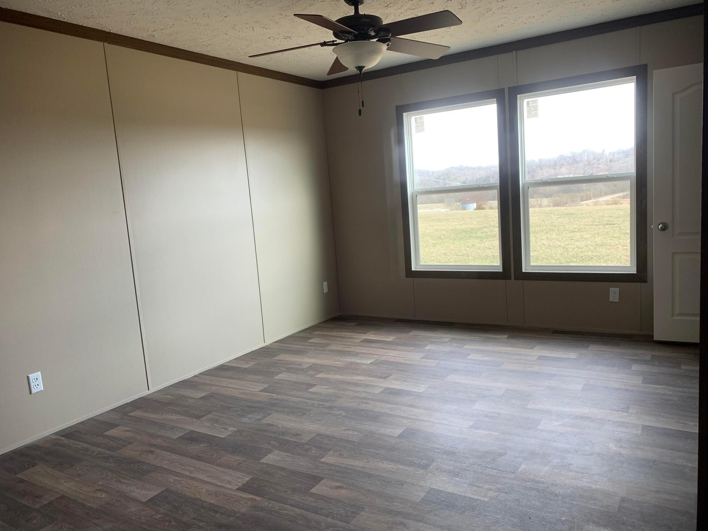 1531 River Path Morristown, TN 37813 - Photo 19 of 23 1531 RP 18