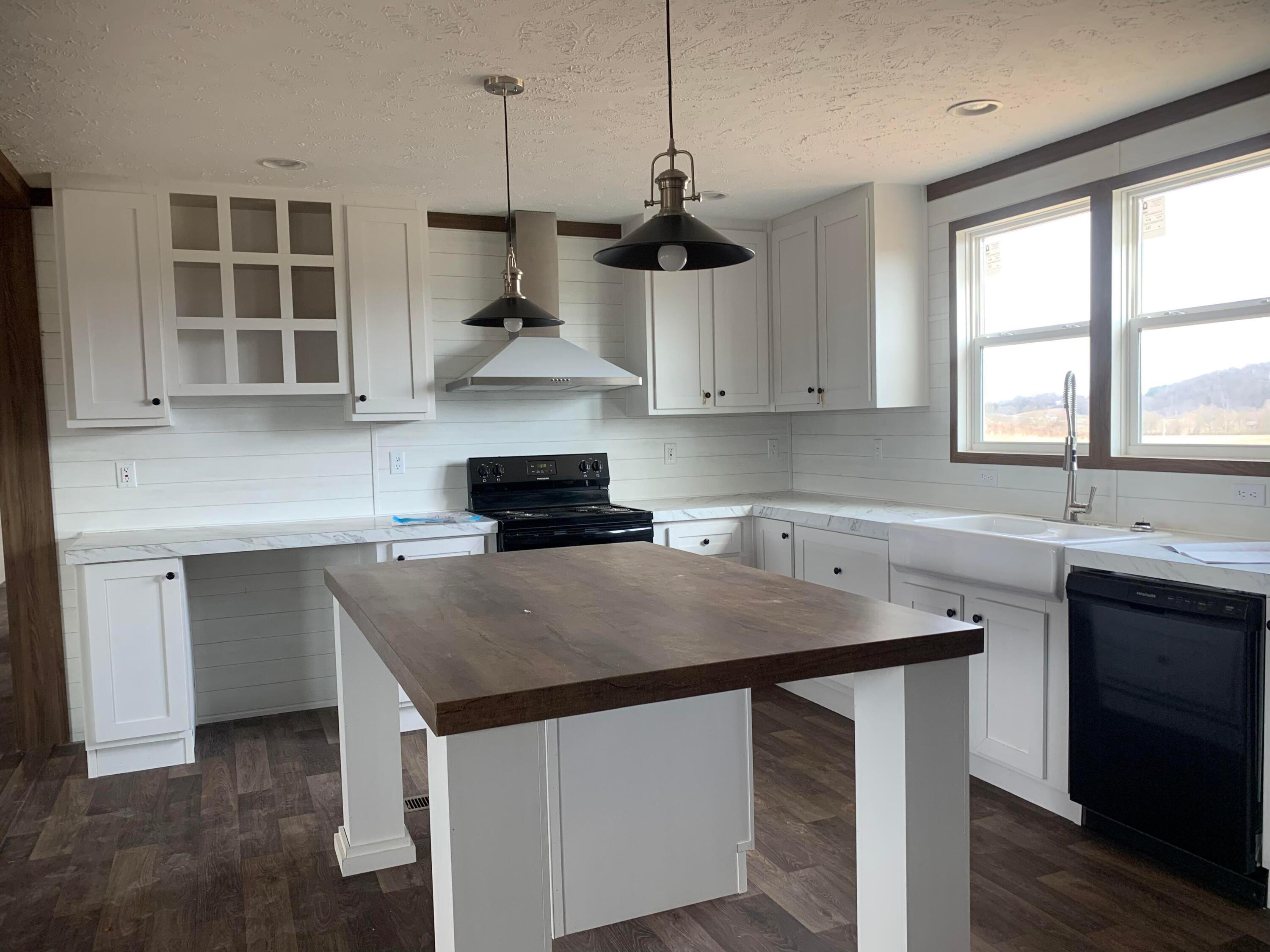 1531 River Path Morristown, TN 37813 - Photo 10 of 23 1531 RP 9