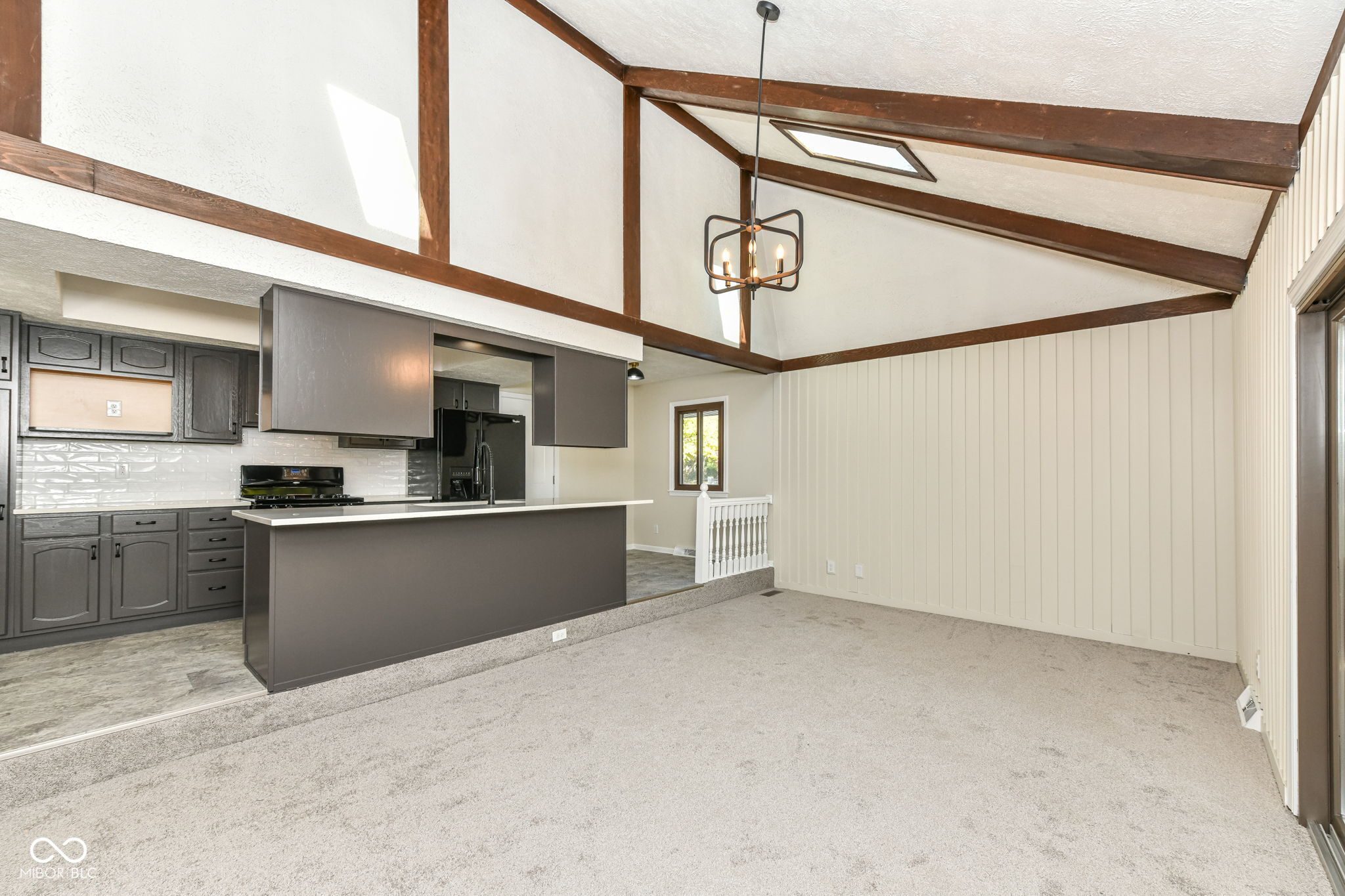 810 Ramblin Road Greenwood, IN 46142 - Photo 14 of 33 Gallery Image 14