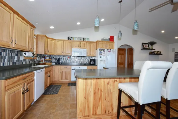 $301,000 | 3221 11th Avenue South, Moorhead, MN 56560