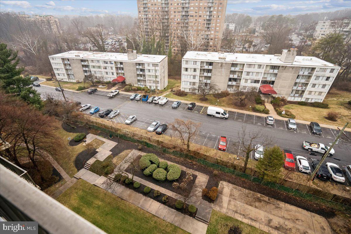 9200 Edwards Way, Unit 1202 Hyattsville, MD 20783 - Photo 21 of 34 a picture of city view