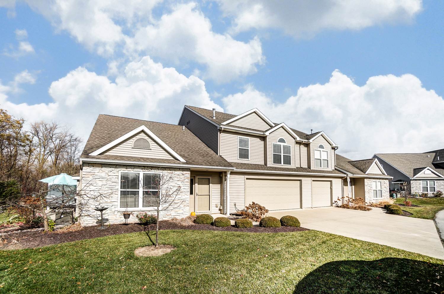 9935 Oak Trail Road Fort Wayne, IN 46825 - Photo 3 of 33