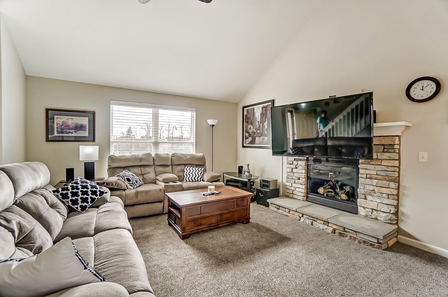 9935 Oak Trail Road Fort Wayne, IN 46825 - Photo 6 of 33