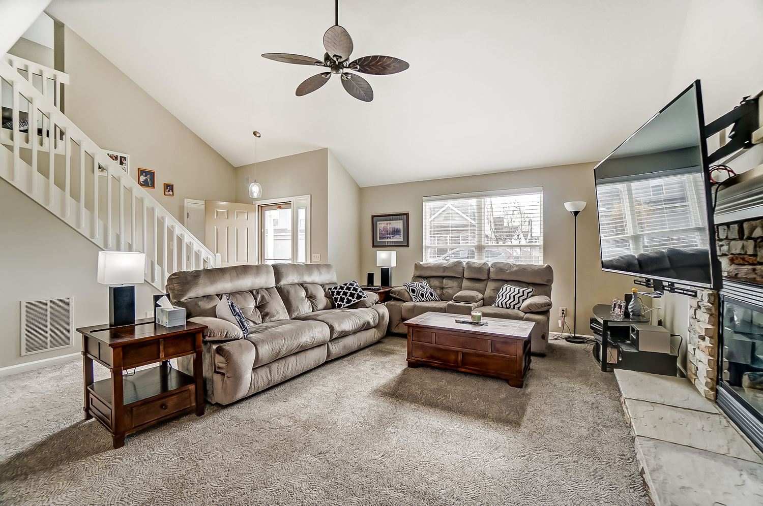 9935 Oak Trail Road Fort Wayne, IN 46825 - Photo 8 of 33