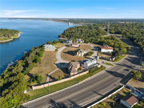 $100,000 | 39 Enclave Court, Waco, TX 76708