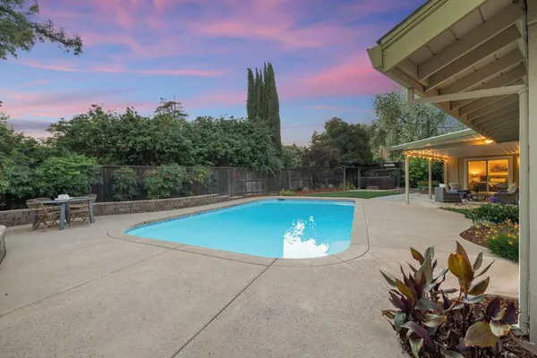 $1,150,000 | 627 Marina Circle, Davis, CA 95616