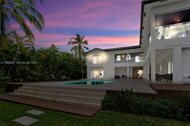 $6,100,000 | 431 Layne Boulevard, Hallandale Beach, FL 33009