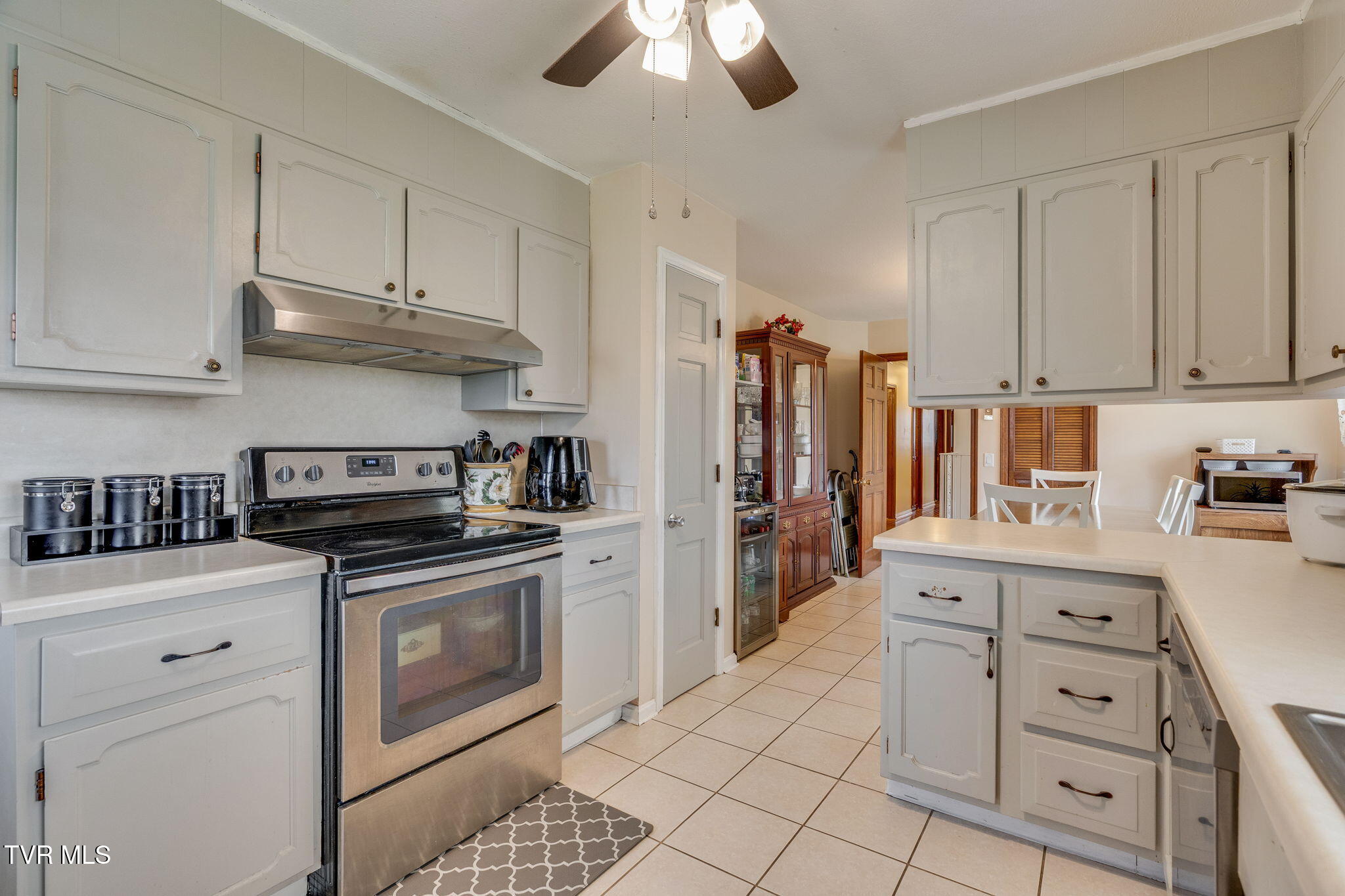 509 Pine Ridge Road Johnson City, TN 37601 - Photo 15 of 40 015