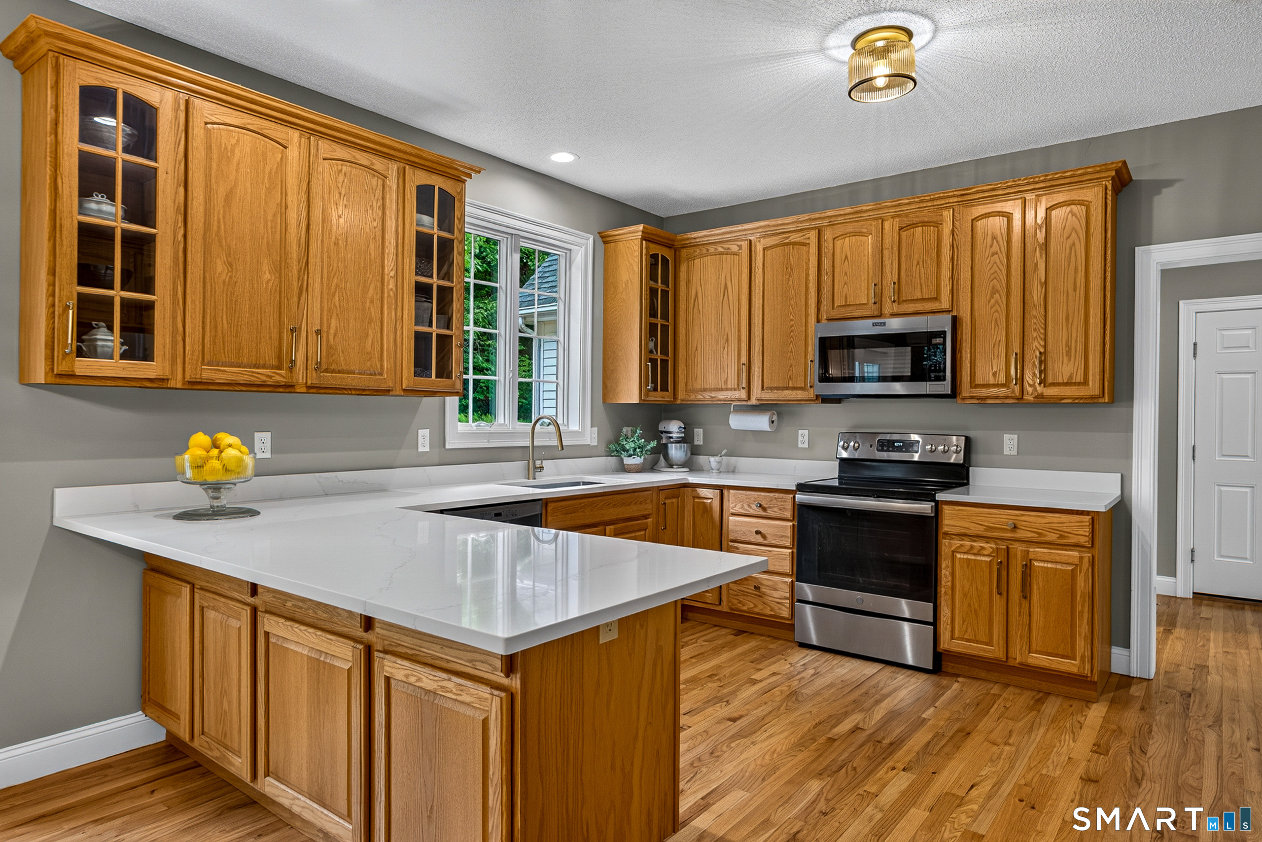121 Wildwood Road Tolland, CT 06084 - Photo 7 of 40