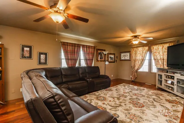 $3,995,000 | 16973 South Vista Avenue, Kuna, ID 83634