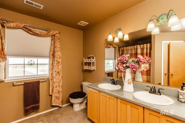 $3,995,000 | 16973 South Vista Avenue, Kuna, ID 83634