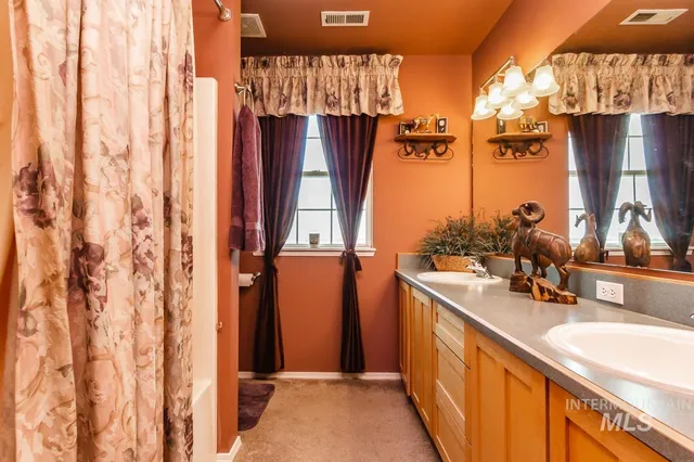 $3,995,000 | 16973 South Vista Avenue, Kuna, ID 83634