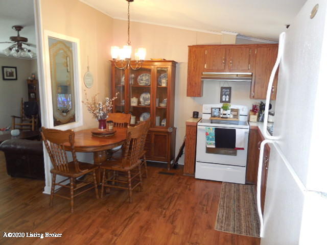 10054 Maddox Ridge Road Turners Station, KY 40075 - Photo 9 of 35 kitchen2