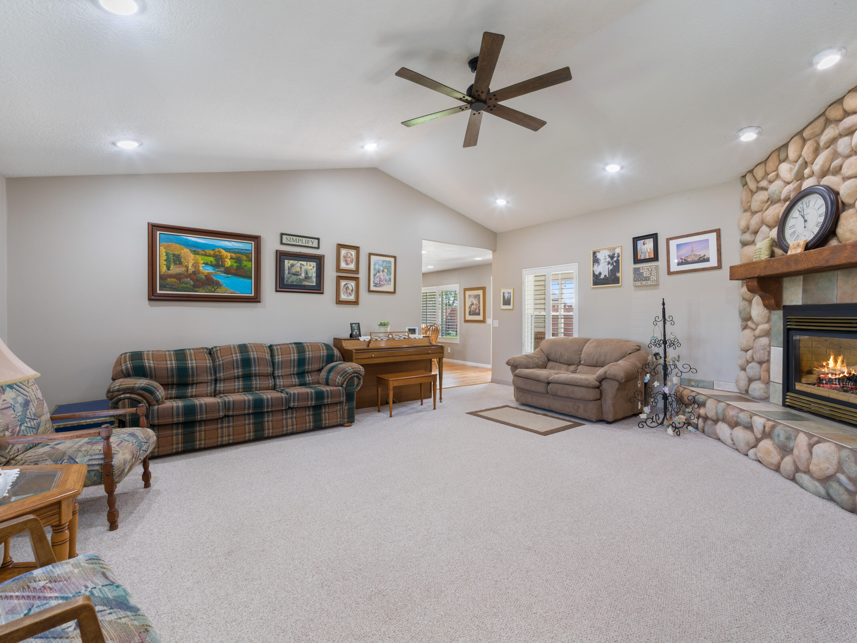 397 South Center Street Enterprise, UT 84725 - Photo 11 of 40 11-B0002116