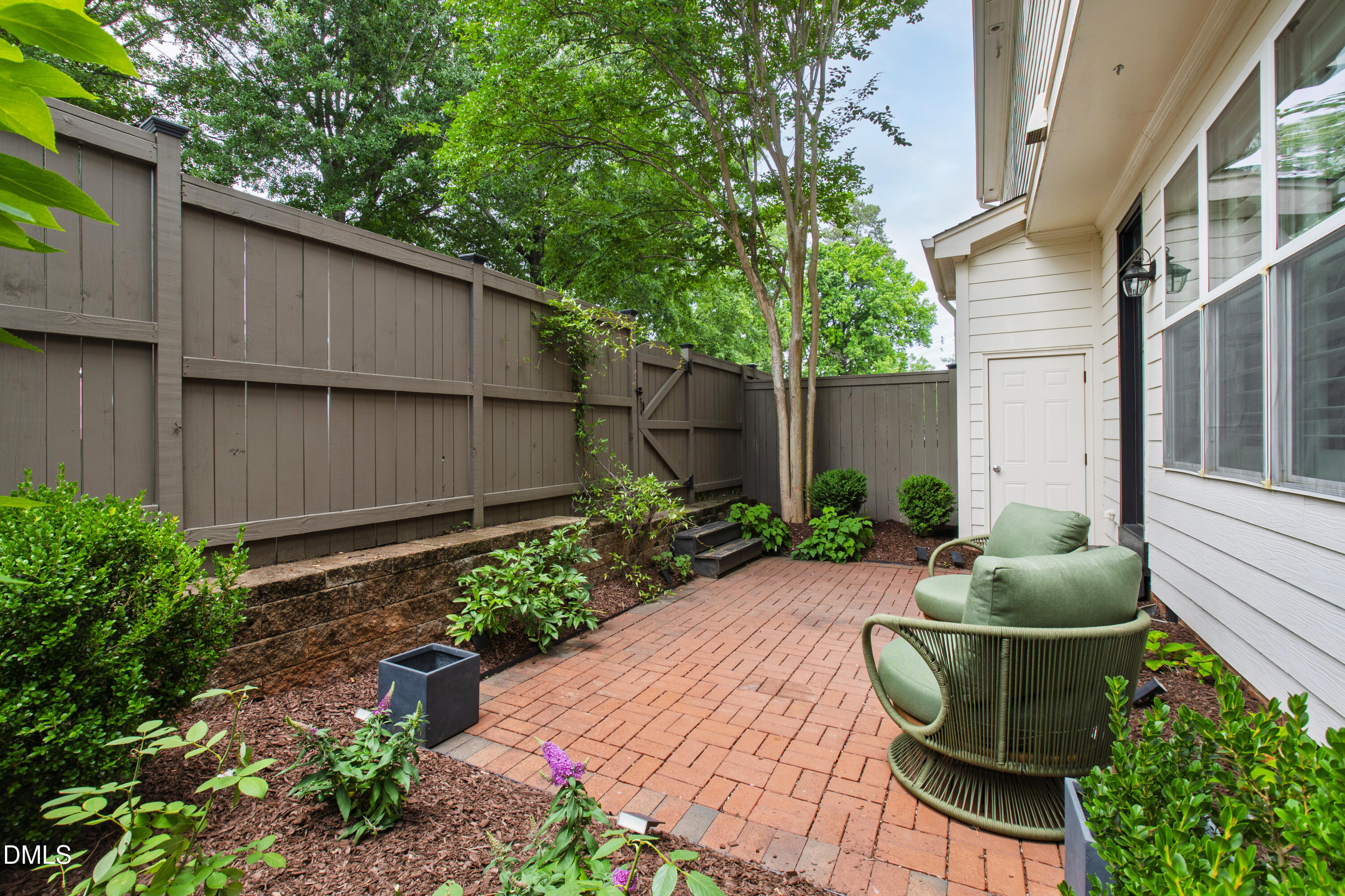 2741 Oberlin Road, Unit 101 Raleigh, NC 27608 - Photo 39 of 45