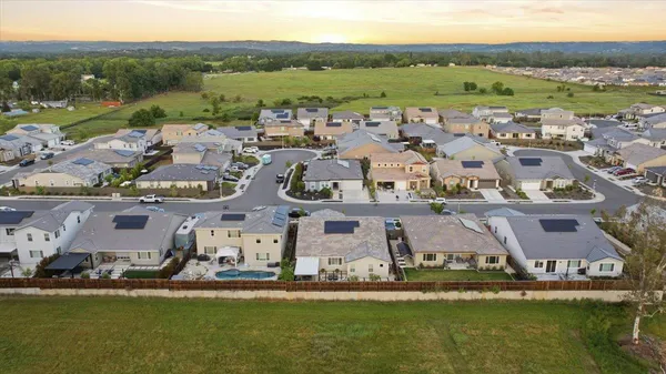 $749,990 | 798 Havenwood Drive, Lincoln, CA 95648