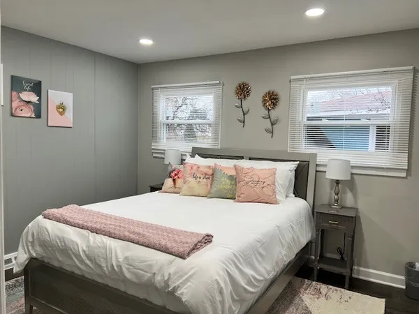 $2,800 | 17 Wildwood Road, Elk Grove Village, IL 60007