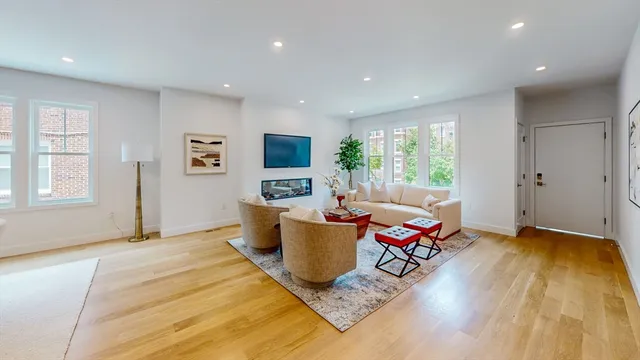 $11,500 | 140 Columbia Street, Unit 1, Brookline, MA 02446