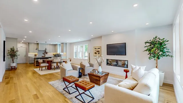 $11,500 | 140 Columbia Street, Unit 1, Brookline, MA 02446