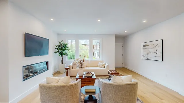 $11,500 | 140 Columbia Street, Unit 1, Brookline, MA 02446