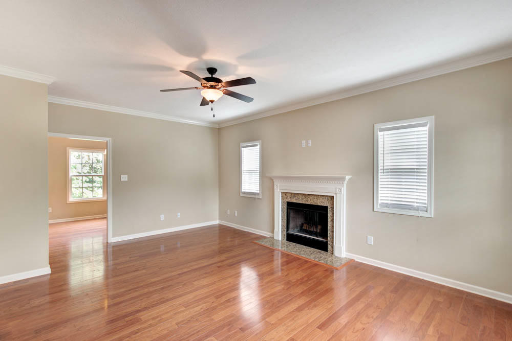 300 Java Way Knoxville, TN 37923 - Photo 2 of 23 Family Room
