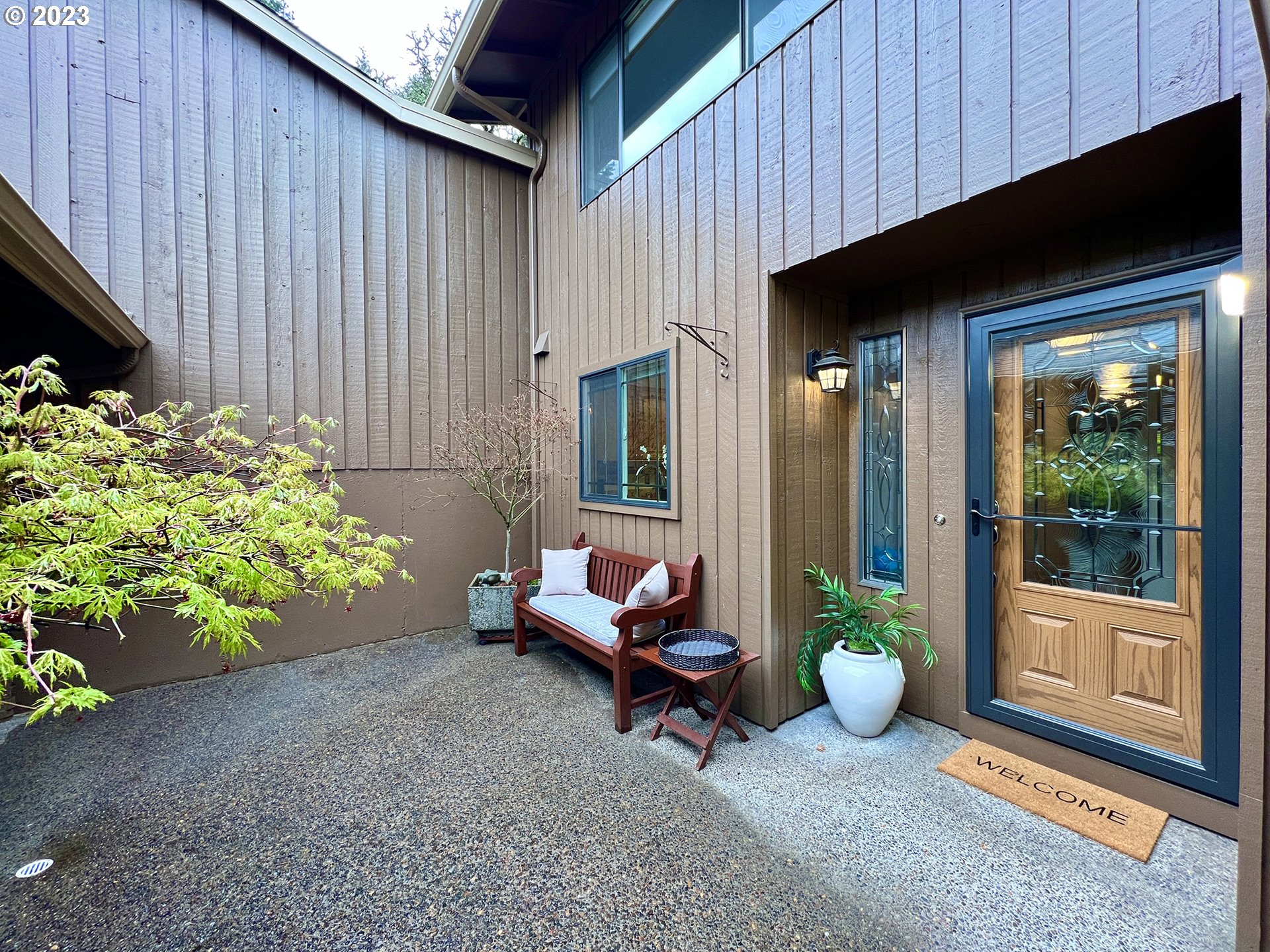 2279 Ridgeway Drive Eugene, OR 97401 - Photo 1 of 42 Gallery Image 1