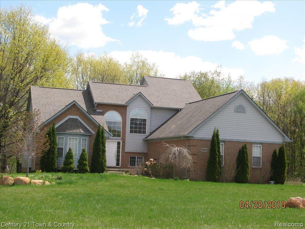 2579 Black Eagle Ridge Howell, MI 48843 - Photo 1 of 23 IMG_9594