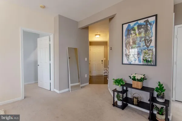 $2,695 | 5932 Founders Hill Drive, Unit 202, Alexandria, VA 22310