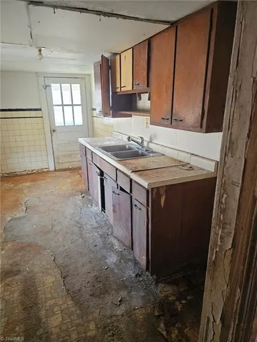 $64,900 | 491 Pleasant Hill Drive, Elkin, NC 28621